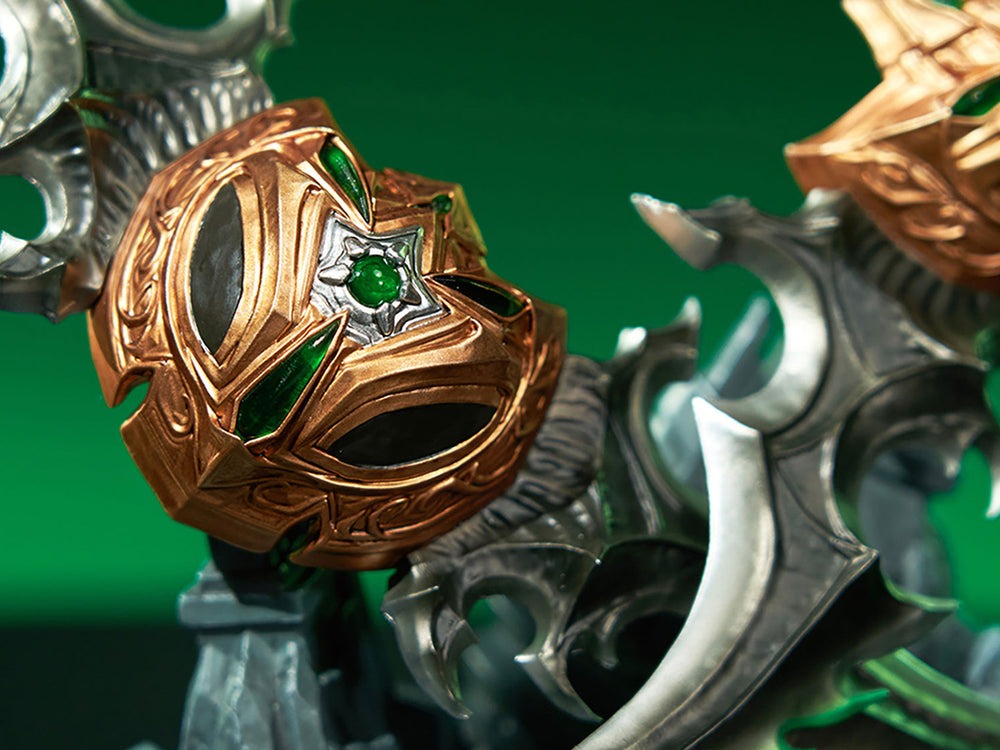 Immagine dettagliata di World of Warcraft Warglaives of Azzinoth Replica